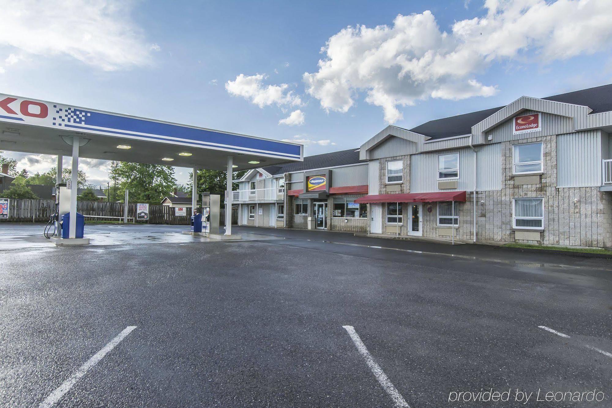 Econo Lodge Cabano Eksteriør bilde