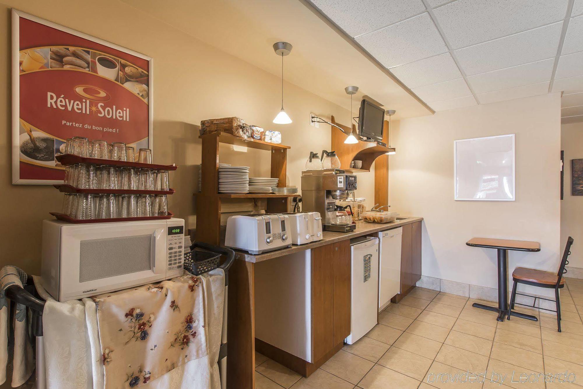 Econo Lodge Cabano Eksteriør bilde